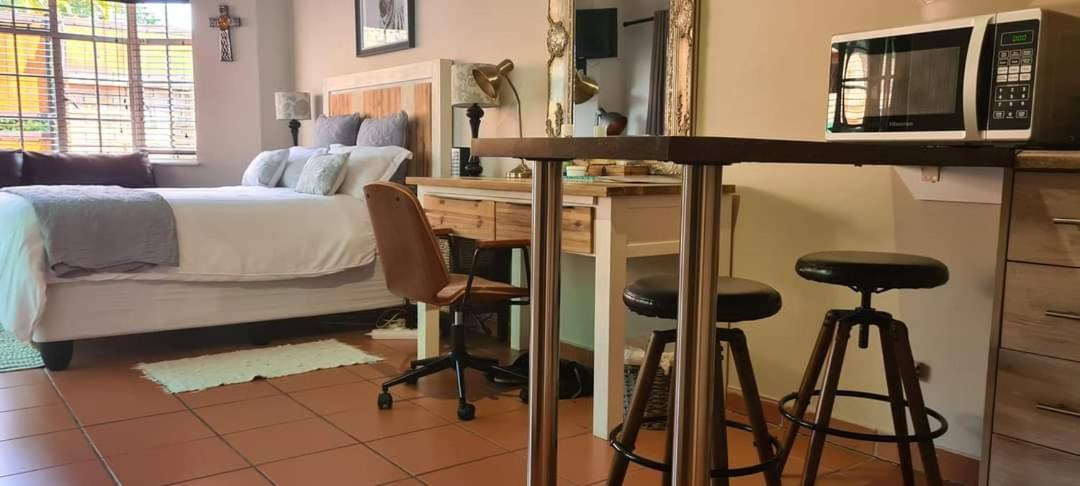 Mahogany Guesthouse Mbombela Eksteriør bilde